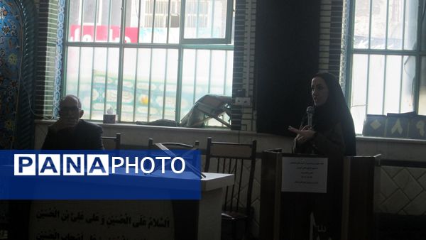 جلسه آگاهی‌بخشی آسیب‌های اجتماعی برای والدین