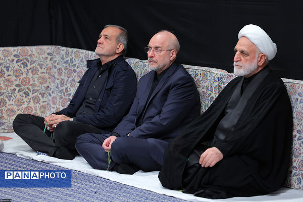 مراسم عزاداری شب شهادت حضرت فاطمةالزهرا سلام‌الله‌علیها در حسینیه امام خمینی(ره)