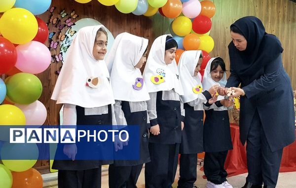 جشن شکوفه‌های دبستان دخترانه سما شیروان 
