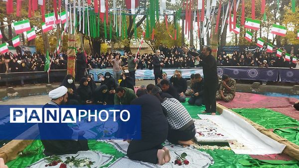 تدفین شهید گمنام در پارک مهر نیشابور 