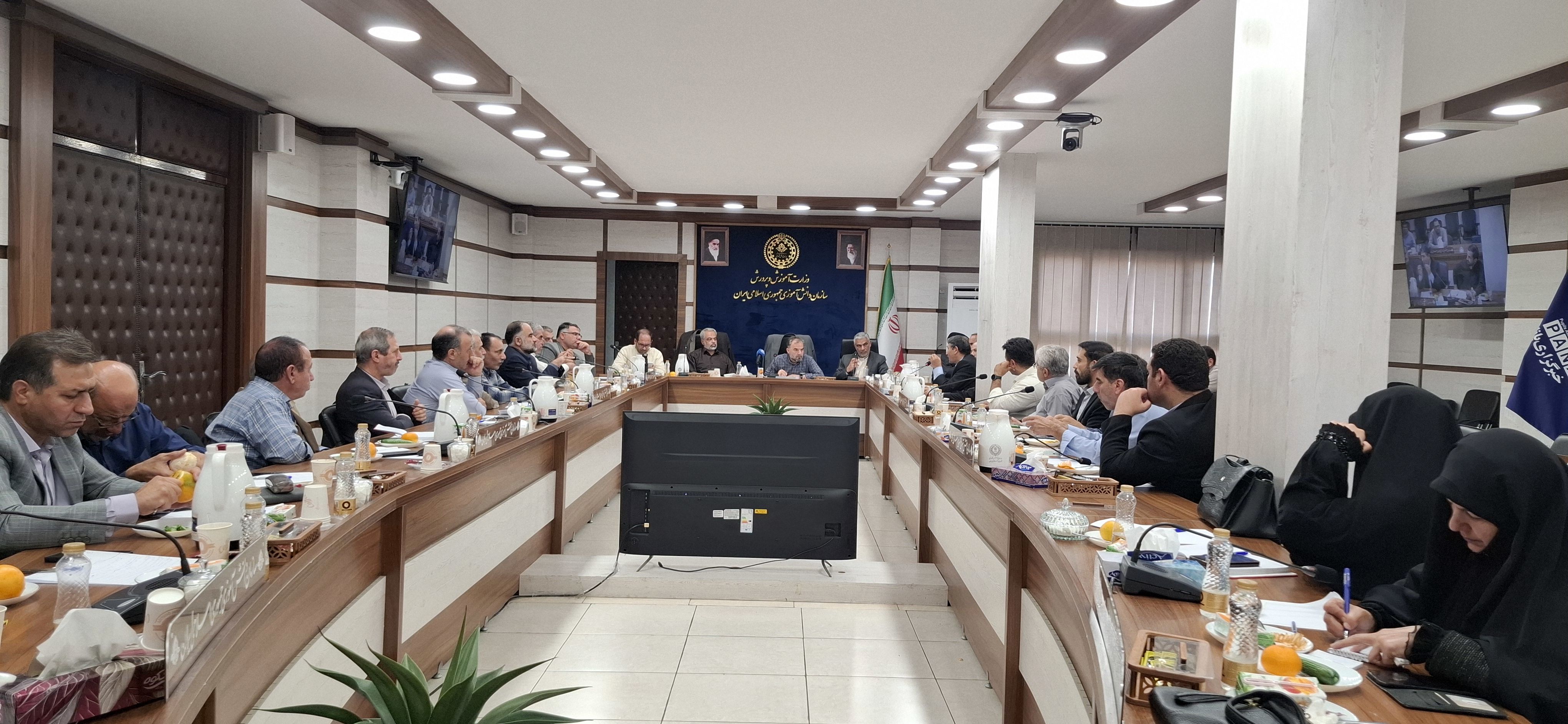 برگزاری جلسه هم‌اندیشی سرناظران پایش فعالیت‌های قرآن، عترت و نماز