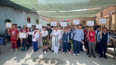 برگزاری المپیاد ورزشی به مناسبت روز دانش‌آموز در دبستان یاسین