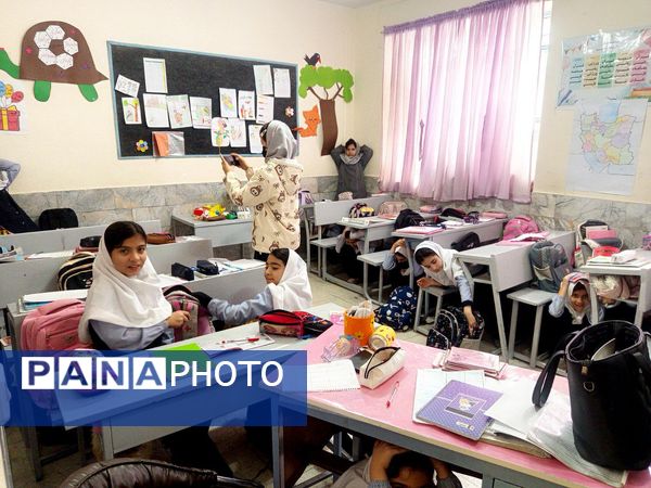 مانور زلزله در دبستان سمیه