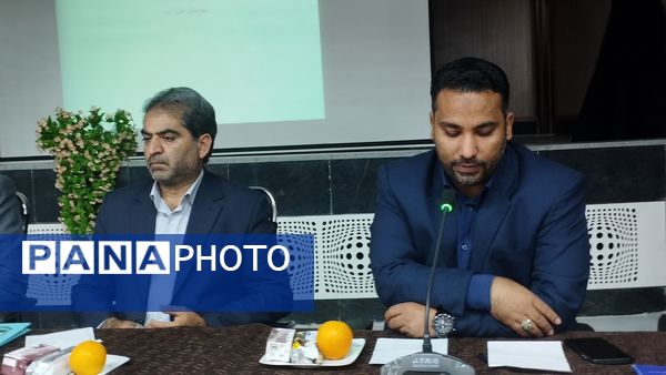 جلسه شورای اداری آموزش و پرورش خلیل‌آباد