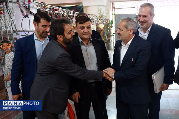 بازدید وزیر آموزش و پرورش از سی‌وششمین نمایشگاه بین‌المللی کتاب تهران 
