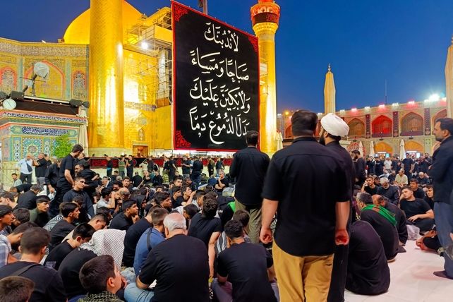 مراسم وداع کاروان فرستادگان امام رضا علیه السلام در نجف