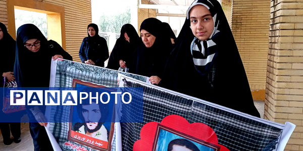 حضور فرهنگیان شهرستان دره‌شهر در مراسم افتتاحیه راهیان نور بسیج فرهنگیان کشور