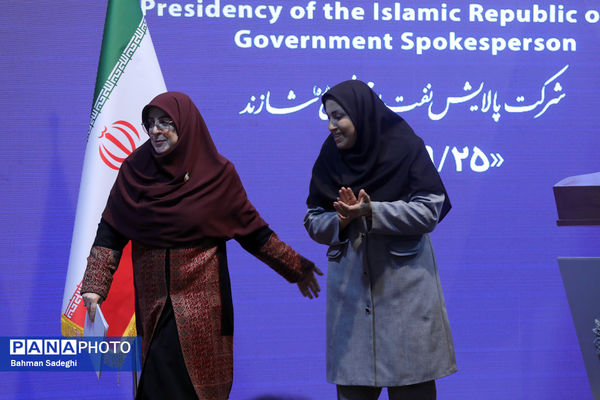 نشست خبری سخنگوی دولت در شازند