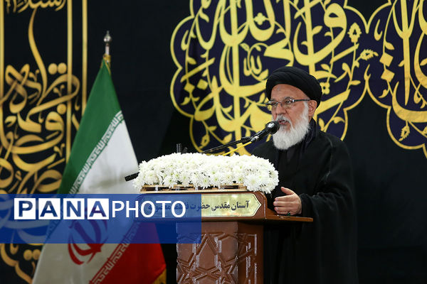 آیین شمعدان‌گردانی و خطبه خوانی شام رحلت حضرت معصومه(س)