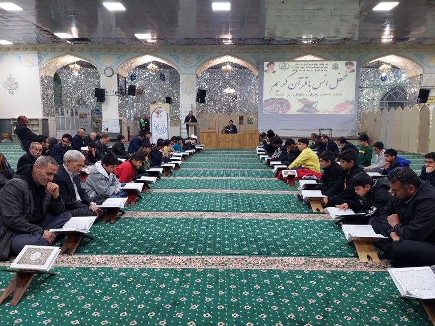 برگزاری محفل انس با قرآن در شهرستان کاشمر 