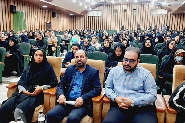 برگزاری جلسه استانی مشاوران با موضوع «تاب‌آوری و امیدآفرینی در مدرسه» درکانون امام علی (ع) 