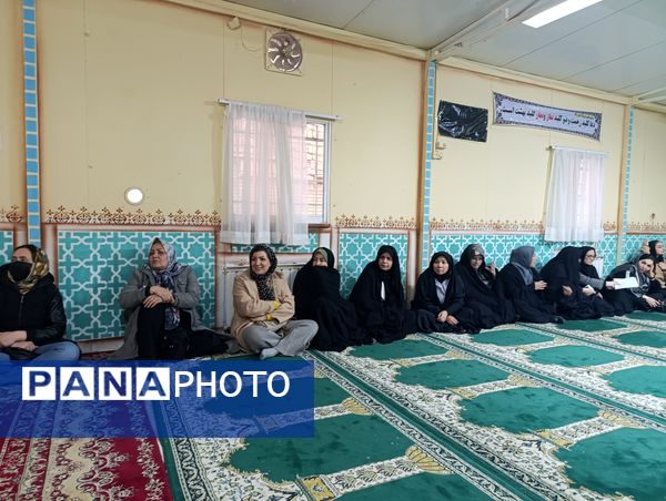 جلسه آموزش خانواده در دبیرستان میرزا جعفر سروقد مشهد مقدس 