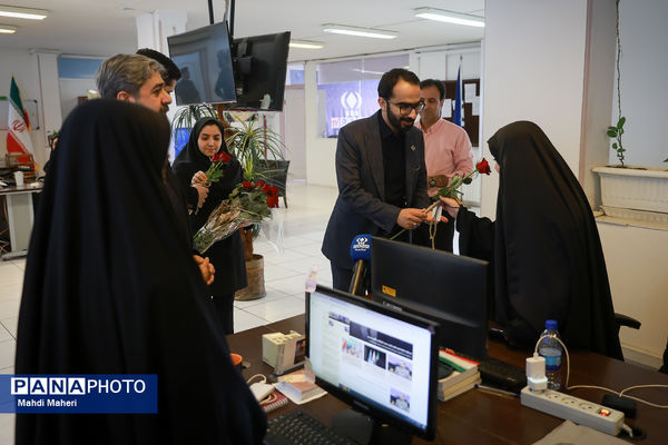 بازدید رئیس باشگاه دانش پژوهان جوان از خبرگزاری پانا