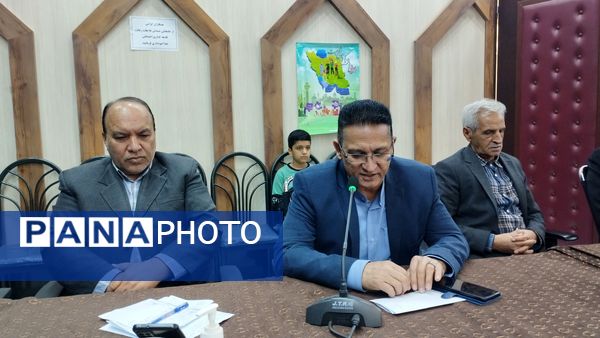 جلسه شورای اداری آموزش و پرورش خلیل‌آباد