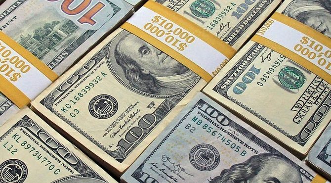 افزایش نرخ دلار و یورو در مرکز مبادله ارز و طلای ایران