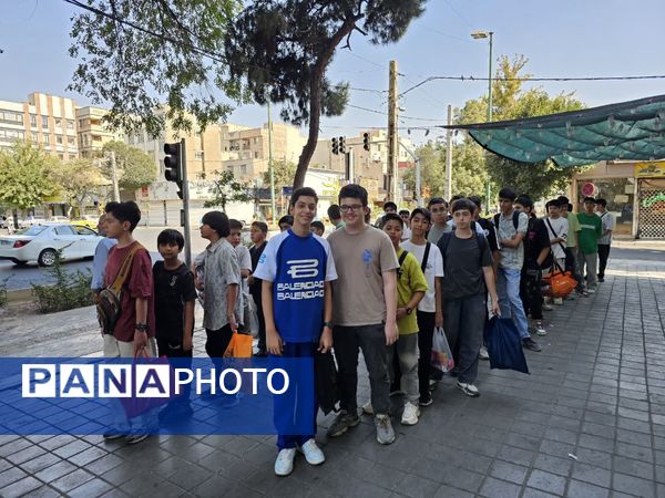 مدرسه راهی برای آینده روشن