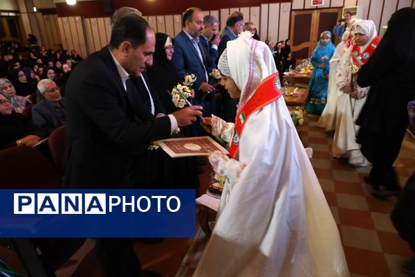 نشست هم اندیشی معاونین و مربیان پرورشی و مشاوران مدارس شهر شیراز 