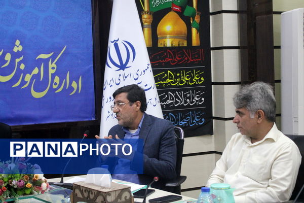 نشست ستاد استانی انتخابات دوازدهمین دوره مجلس دانش‌آموزی استان بوشهر