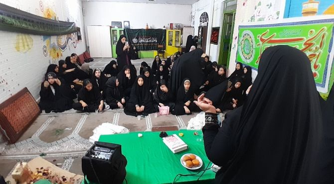 عزاداری دختران احلی من العسل به مناسبت شهادت حضرت رقیه(س)