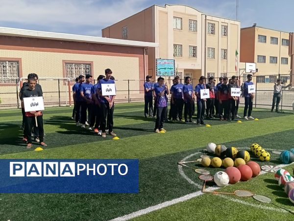 افتتاحیه المپیاد ورزشی درون مدرسه ای شهید بهشتی
