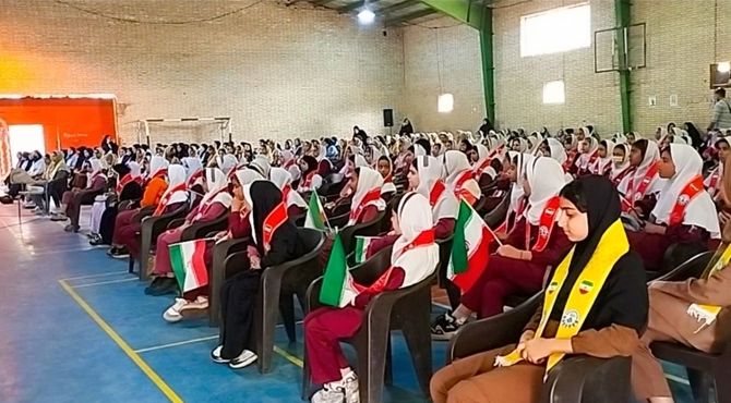 برگزاری مانور یاوران‌‌انقلاب ـ پیشتازان‌‌مقاومت در حاجی‌آباد 