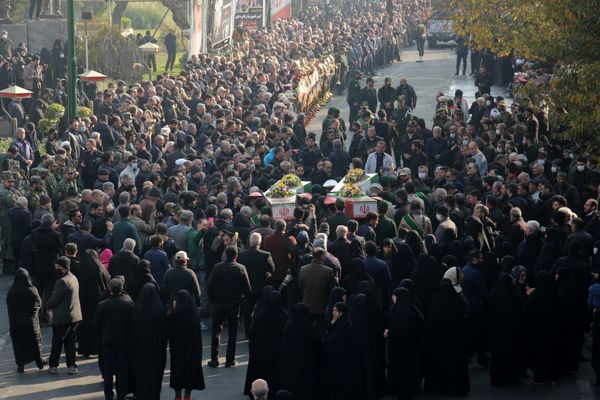 تشییع شهدای گمنام همزمان با شهادت حضرت زهرا(س) در تبریز