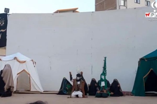 عزاداری مردم خوی در روز عاشورا