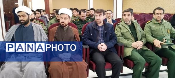  محفل نورانی انس با قرآن کریم در آموزش و پرورش کلات 