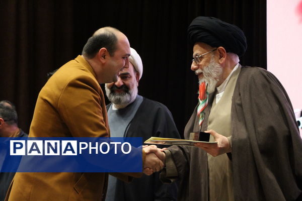 اختتامیه جشنواره مقاومت ادبی هنری فضای مجازی 