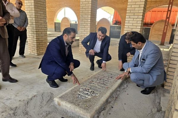 پیگیری مدیرکل بنیاد شهید خوزستان برای اتمام بهسازی گلزار شهدای شادگان تا پایان سال