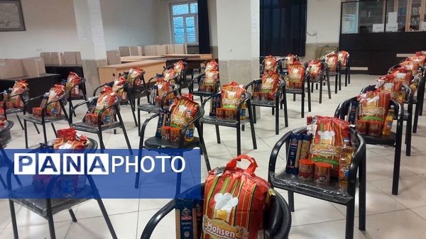 مراسم افطاری در دبیرستان دهخدا ناحیه یک کرج 