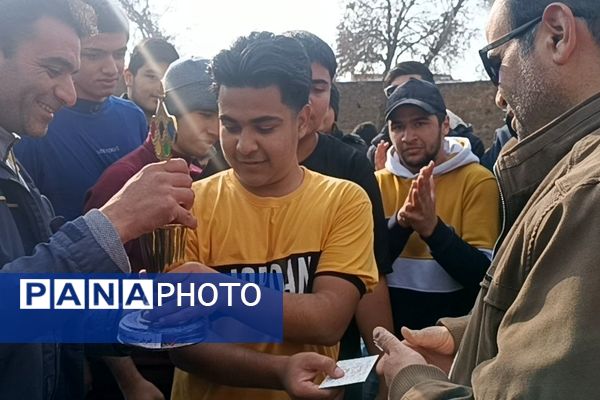 برگزاری فینال مسابقات والیبال گروهی درون مدرسه‌ای در دبیرستان شاهد ابوذر غفاری 