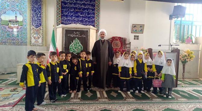 نماز جمعه، نماد وحدت و همبستگی امت اسلامی 