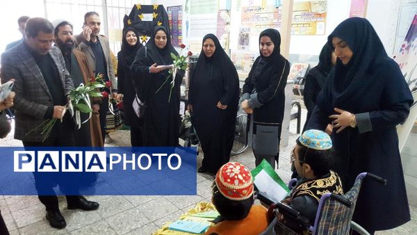 بازدید معاون استاندار و فرماندار مشهد مقدس از دبستان چند معلولیتی کوشا