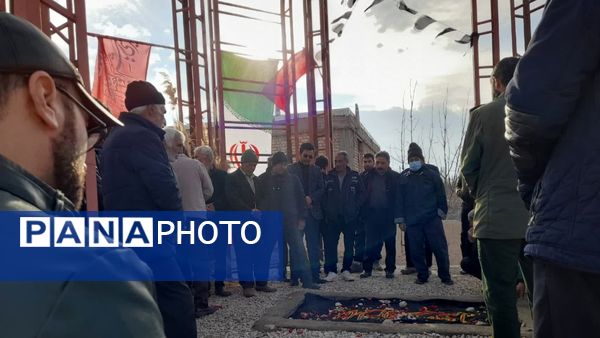 مراسم بزرگداشت سومین روز تدفین شهید گمنام در شهر قاضی