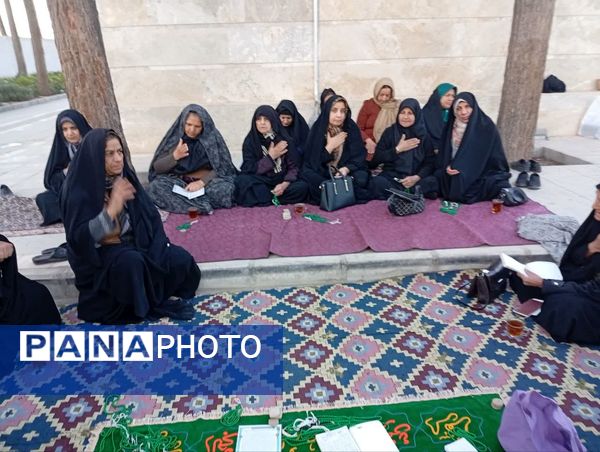 برگزاری ختم صلوات در پارک بانوان قائم شهرستان کاشمر