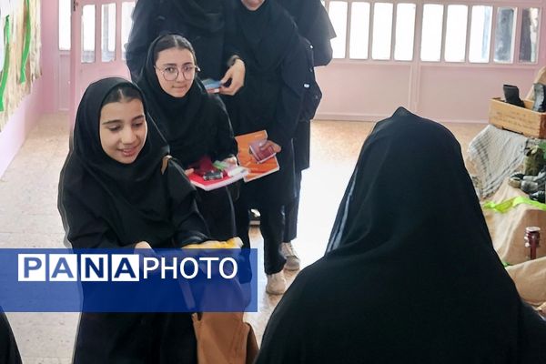 برگزاری جشن عاطفه‌ها در متوسطه مهدیه فاز۲ اندیشه شهریار