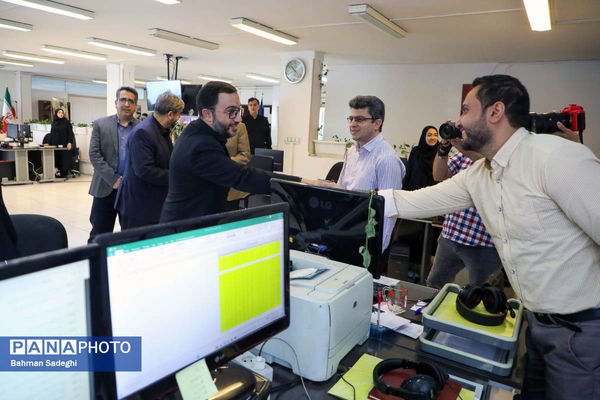 بازدید رییس کانون پرورش فکری کودکان و نوجوانان از پانا به مناسبت روز خبرنگار