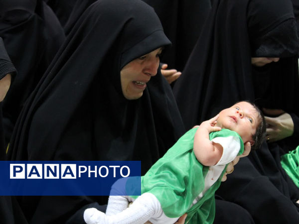 گهواره‌های عاشورایی و لالایی مادران همنوا با کودکان شهید