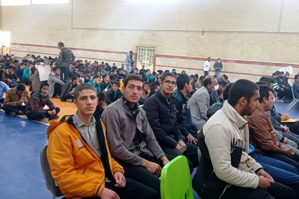 مراسم سالگرد پیروزی انقلاب اسلامی در مدرسه نخبگان عشایر یاسوج