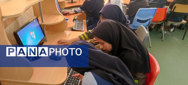 بازدید دانش‌آموزان پیشتاز‌ مدرسه شهید خاقانی از کلاس‌های رایانه کانون سمیه شیروان