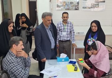حضور مدیر کل  آموزش و پرورش فارس در محل المپیاد بازی های فکری رویش موجب نشاط و دلگرمی دانش آموزان شد