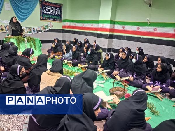 برگزاری محفل انس با قرآن کریم در مدرسه حضرت خدیجه کبری (س) جم