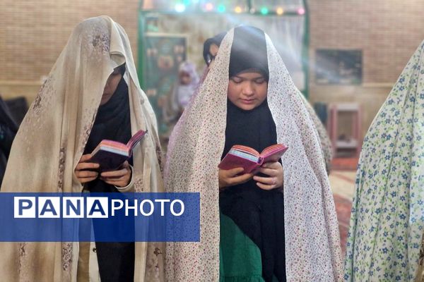 فشافویه میزبان خلوت عاشقانه دانش آموزان در نخستین روز اعتکاف همزمان با ولادت حضرت علی (ع)