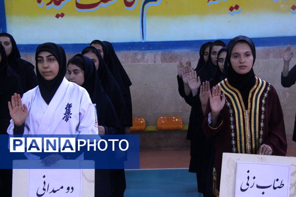 افتتاح المپیاد ورزشی درون مدرسه‌ای ناحیه یک یزد
