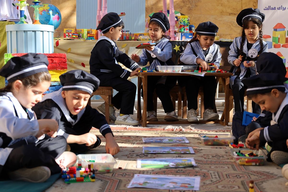 جشن غنچهها در آذربایجان غربی