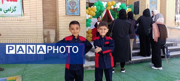 جشن شکوفه‌ها در مدارس سملقان
