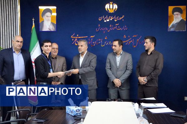 دوازدهمین افتتاحیه مجلس دانش‌آموزی در آذربایجان غربی