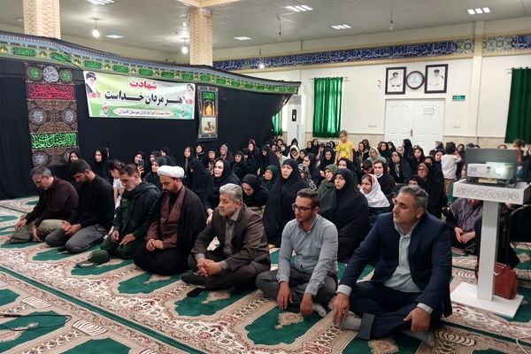 گرامیداشت ۲۸ زن شهیده در کامیاران؛ ترویج ایثار و فداکاری