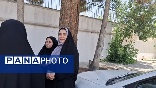 پخش شربت به مناسبت عید سعید غدیر خم در اداره‌کل آموزش و پرورش کهگیلویه و بویراحمد